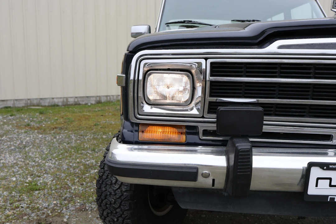1987 Jeep SJ Grand Wagoneer - Image 22 of 31