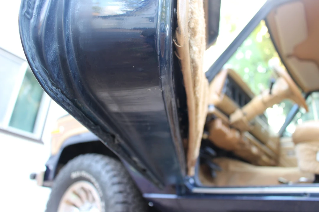 1987 Jeep SJ Grand Wagoneer - Image 22 of 31