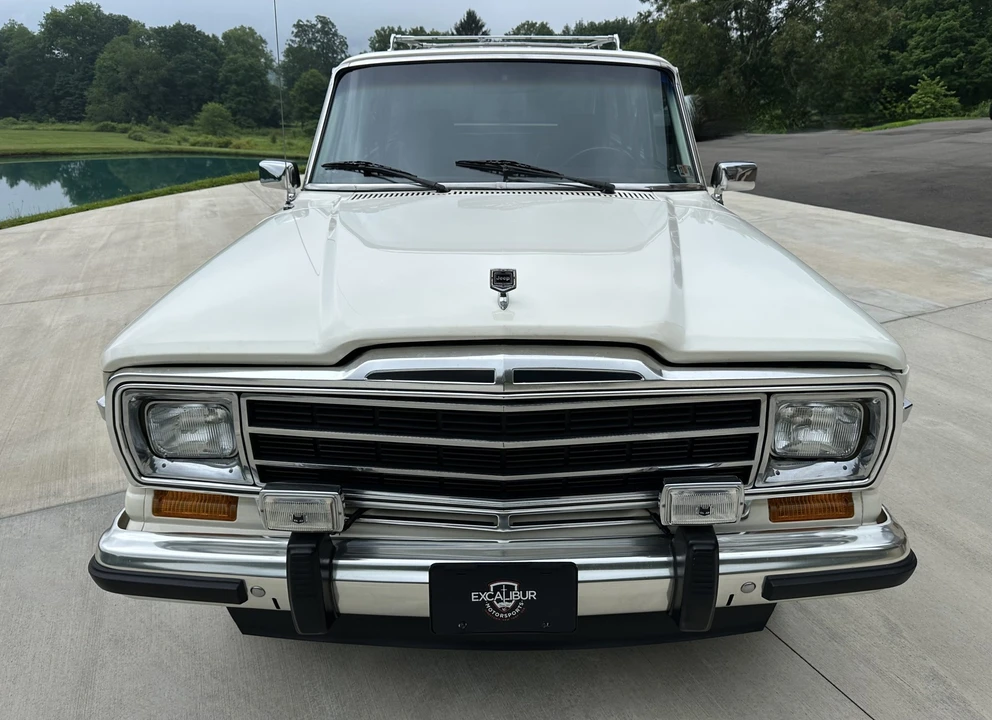 1987 Jeep SJ Grand Wagoneer - Image 5 of 31