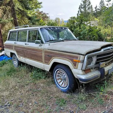 1987 Jeep Grand Wagoneer