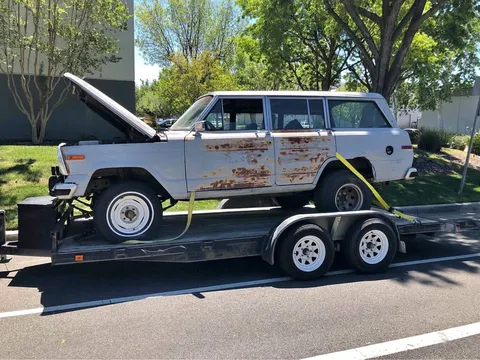 1987 Jeep Grand Wagoneer