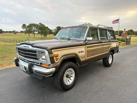 1987 Jeep Grand Wagoneer Sport Utility 4D