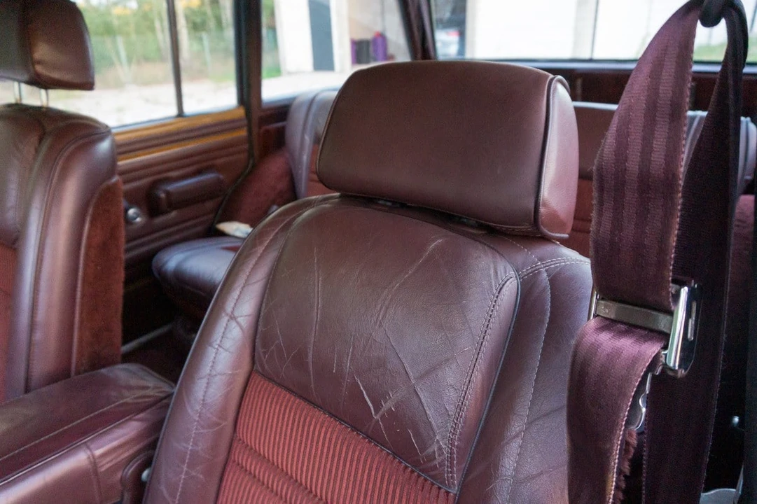 1987 Jeep XJ Wagoneer - Image 16 of 30