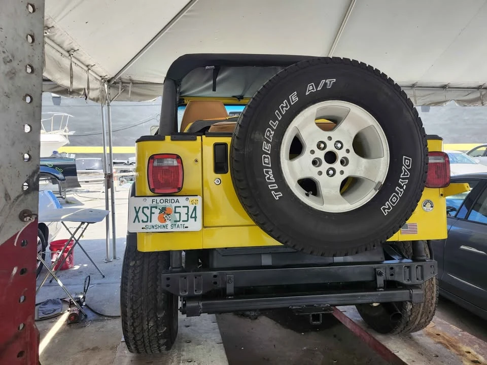 1987 Jeep Wagoneer - Image 4 of 7
