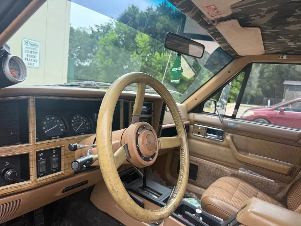 1987 Jeep SJ Wagoneer - Image 4 of 5