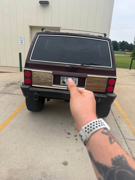1987 Jeep SJ Wagoneer - Image 3 of 5