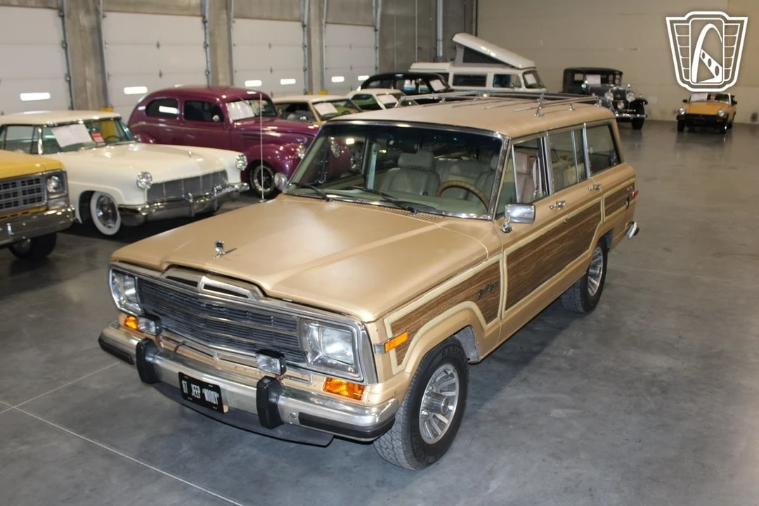 1987 Jeep XJ Wagoneer - Image 11 of 21