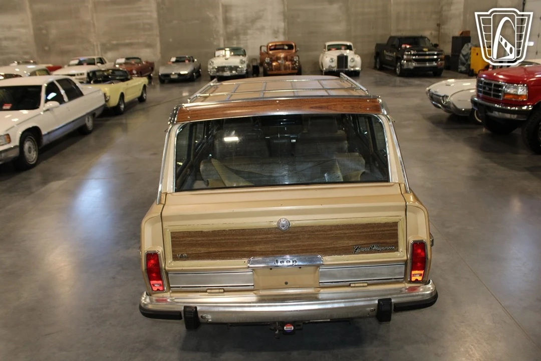 1987 Jeep XJ Wagoneer - Image 14 of 21