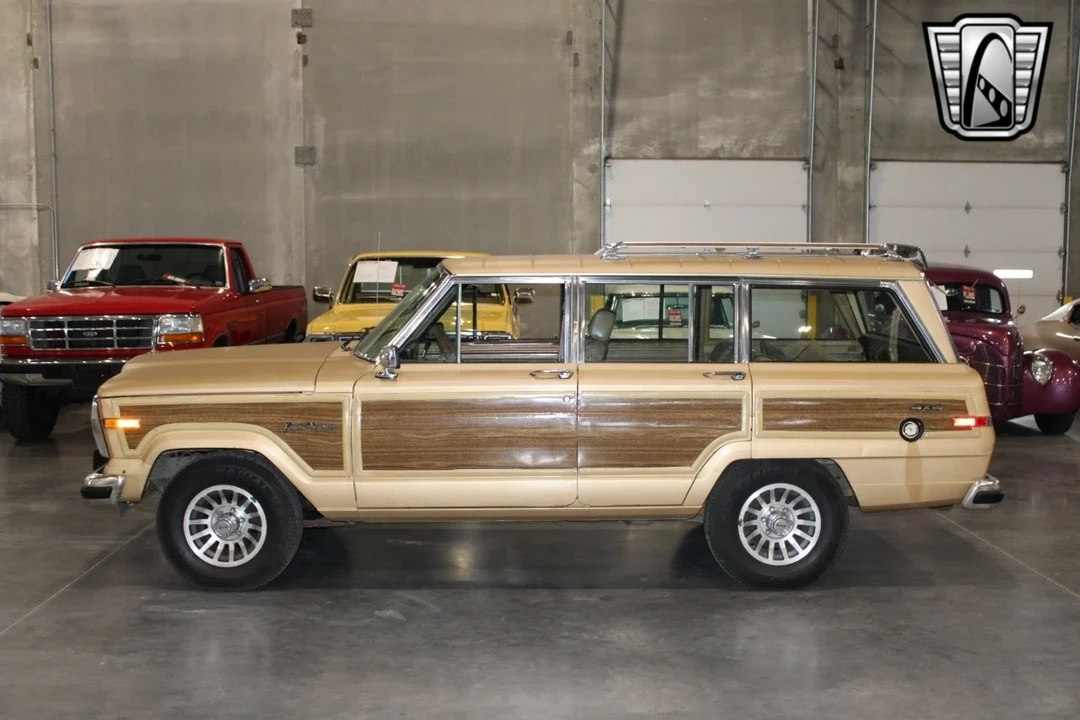 1987 Jeep SJ Wagoneer - Image 3 of 12