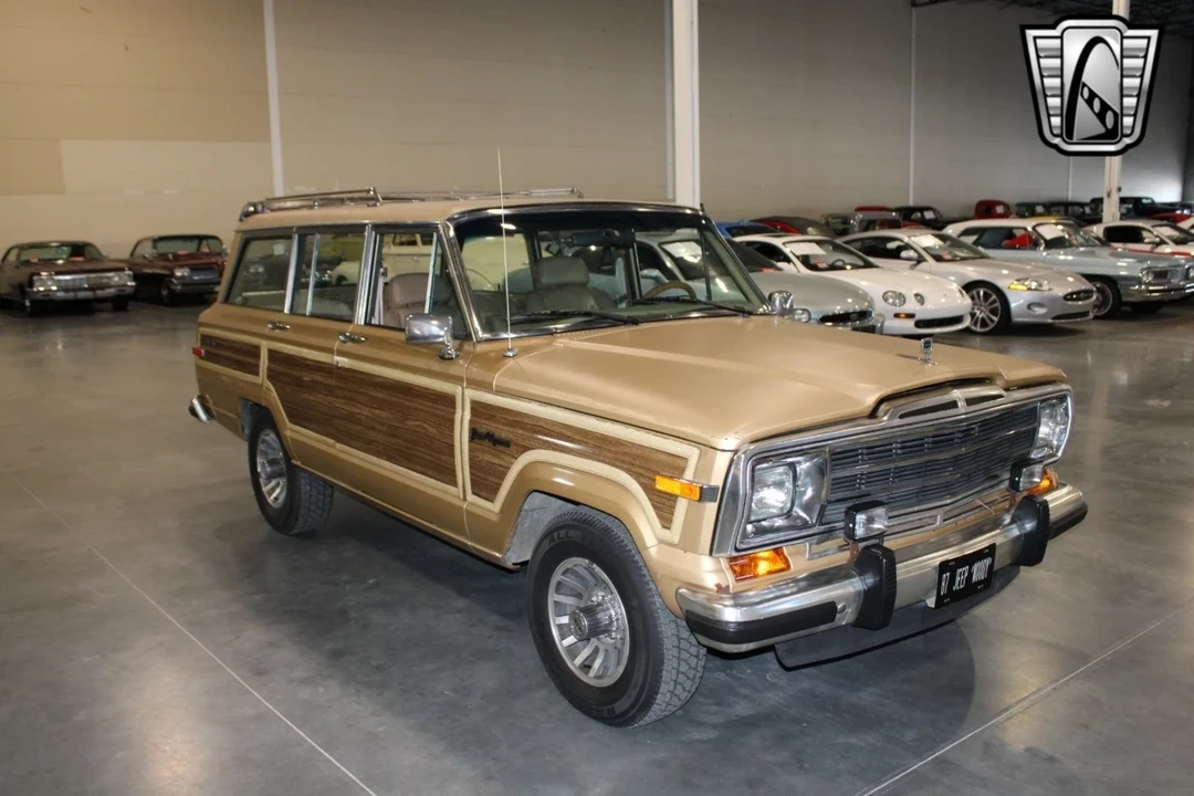 1987 Jeep SJ Wagoneer - Image 9 of 12