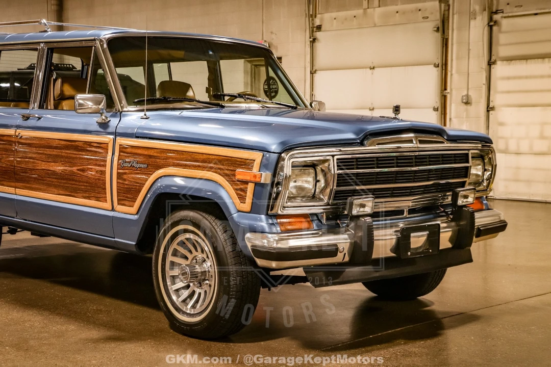 1987 Jeep SJ Wagoneer - Image 14 of 31