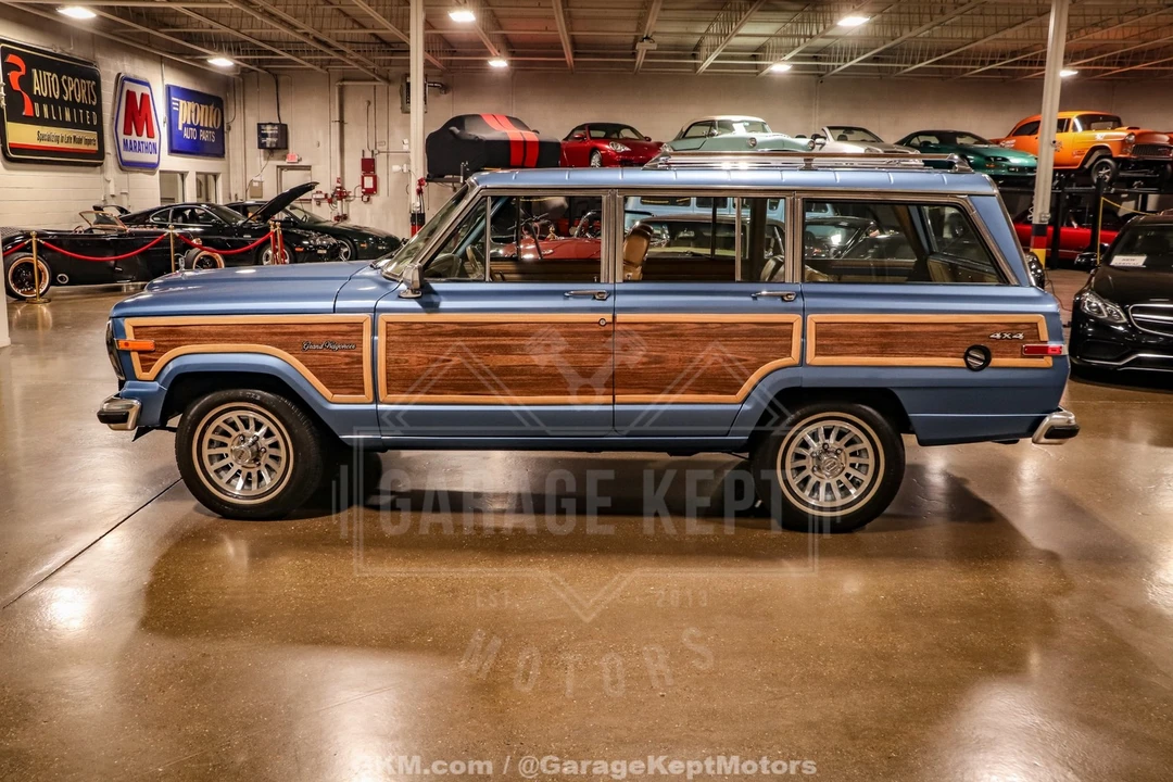 1987 Jeep SJ Wagoneer - Image 6 of 31