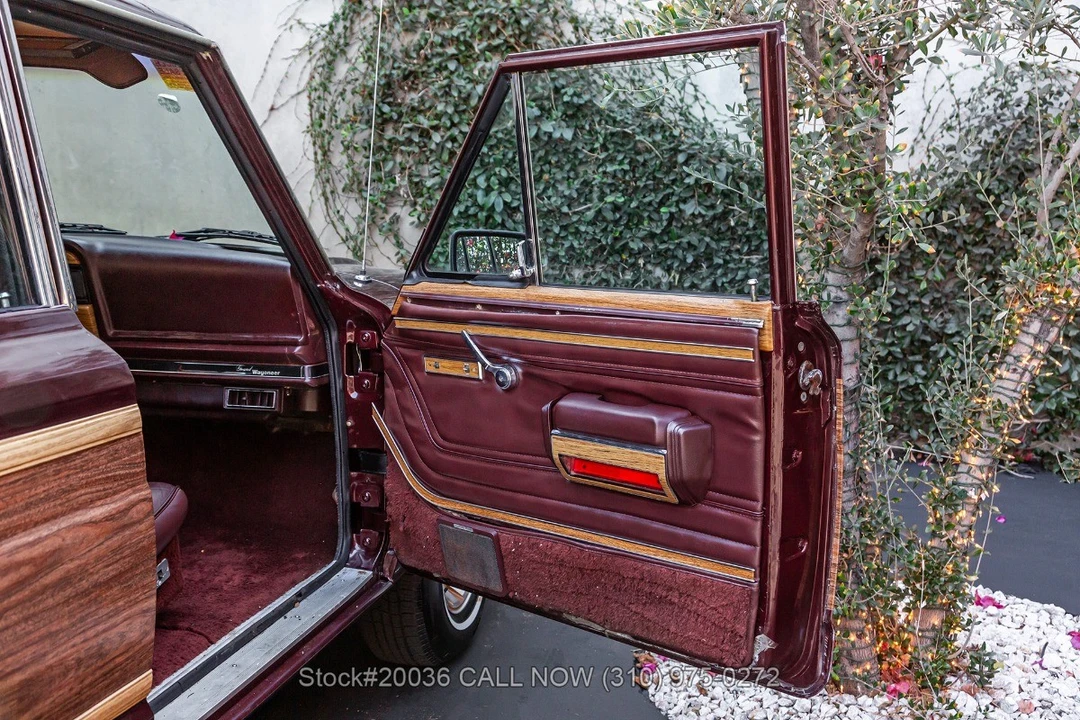 1987 Jeep SJ Wagoneer - Image 25 of 31