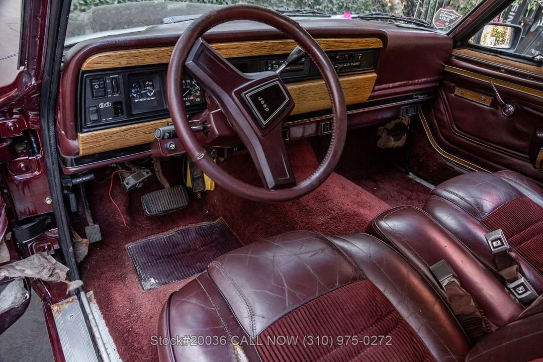 1987 Jeep SJ Wagoneer - Image 17 of 31