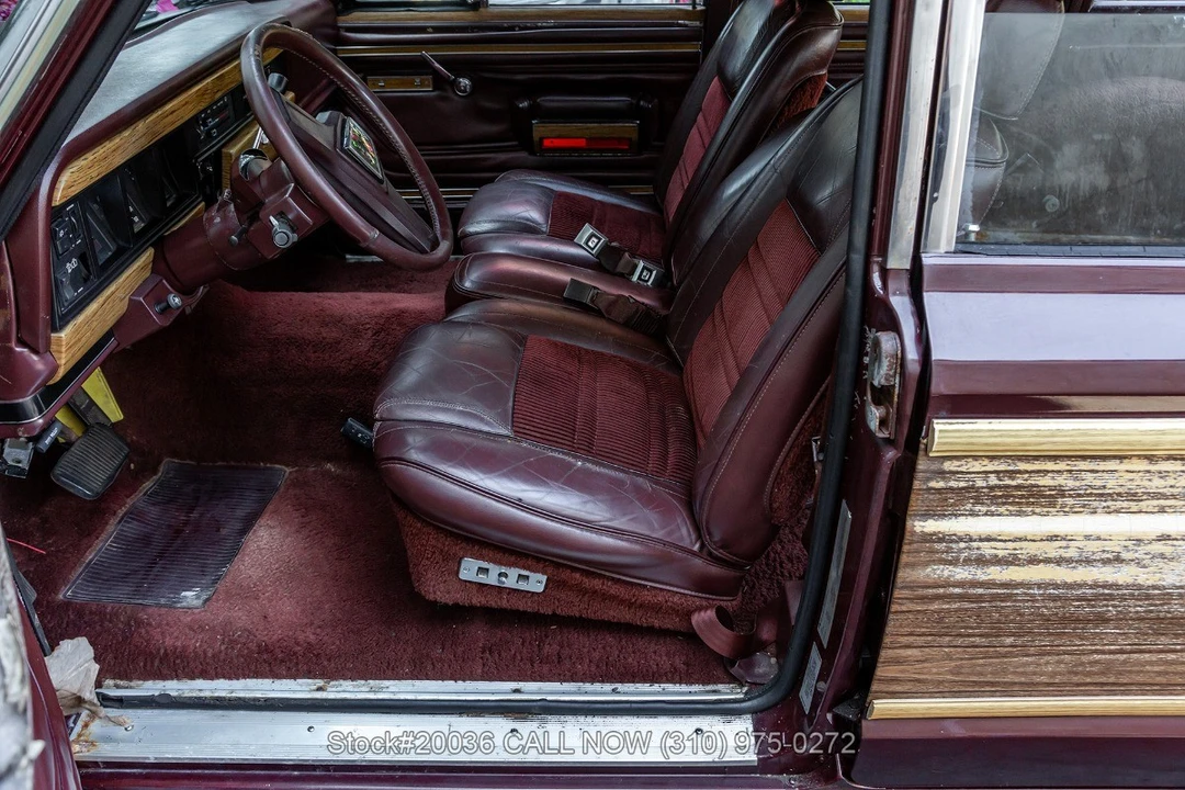 1987 Jeep SJ Wagoneer - Image 16 of 31