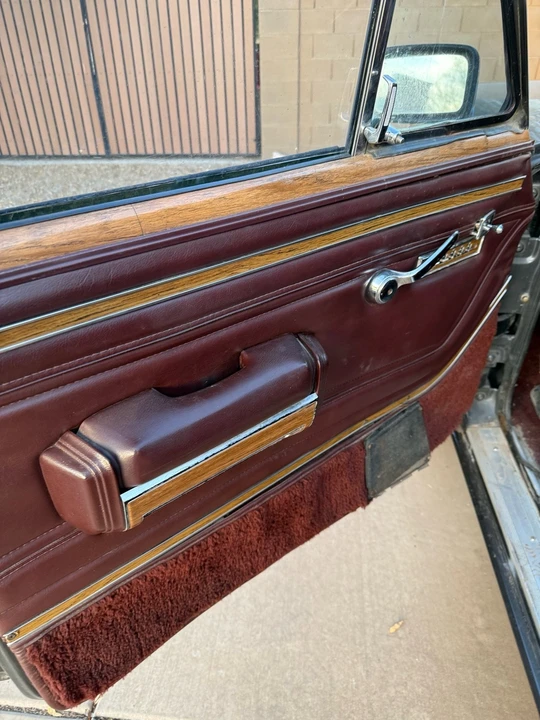 1987 Jeep Wagoneer - Image 9 of 13
