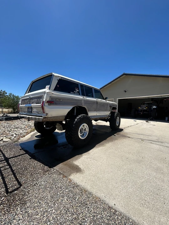 1987 Jeep SJ Wagoneer - Image 2 of 20