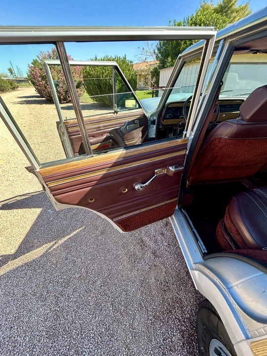 1987 Jeep XJ Wagoneer - Image 15 of 21