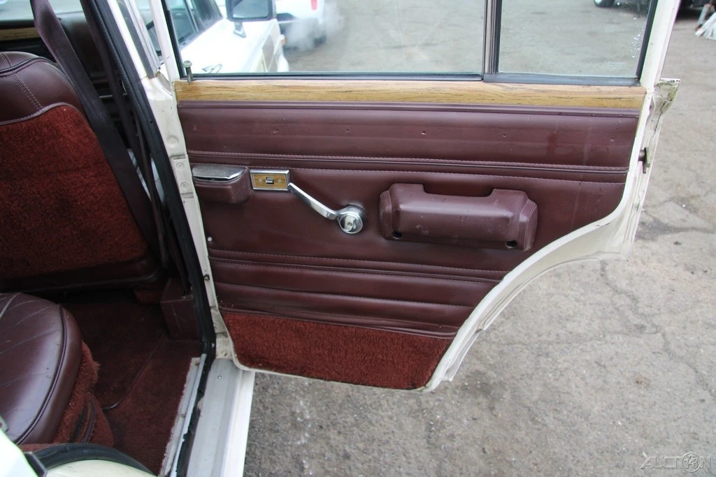 1987 Jeep XJ Wagoneer - Image 18 of 21