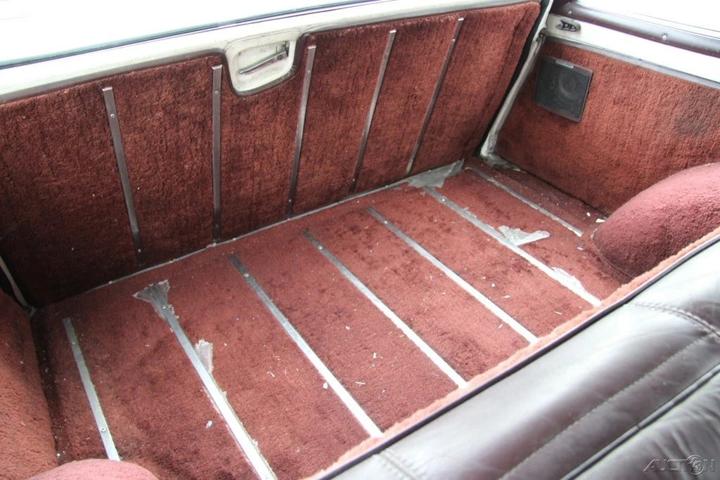 1987 Jeep XJ Wagoneer - Image 19 of 21