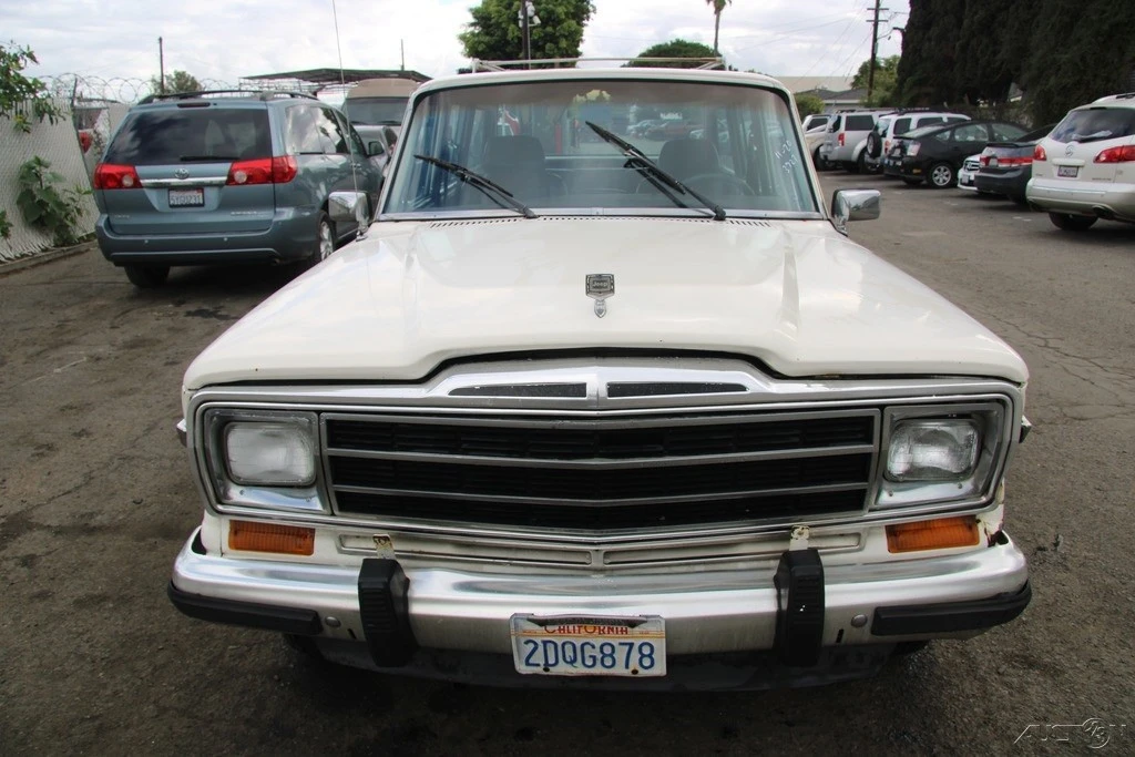 1987 Jeep XJ Wagoneer - Image 9 of 21