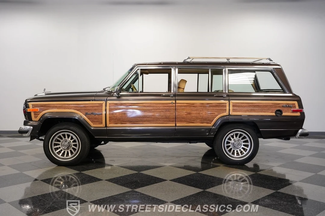 1987 Jeep XJ Wagoneer - Image 8 of 21