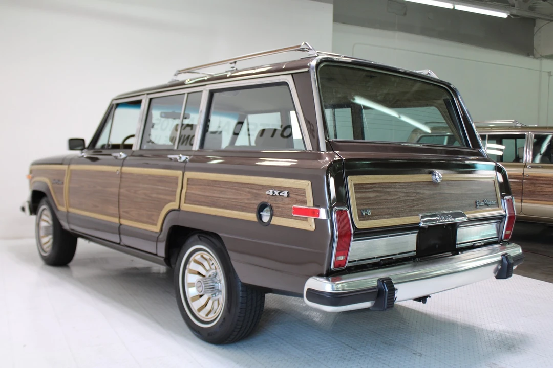 1987 Jeep SJ Wagoneer - Image 3 of 31