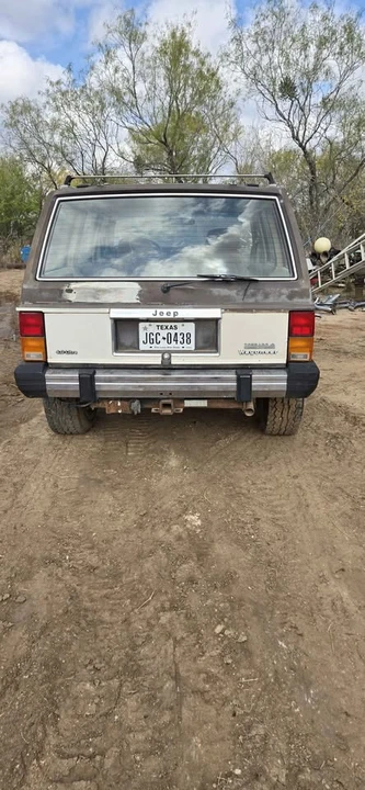 1987 Jeep SJ Wagoneer - Image 4 of 10