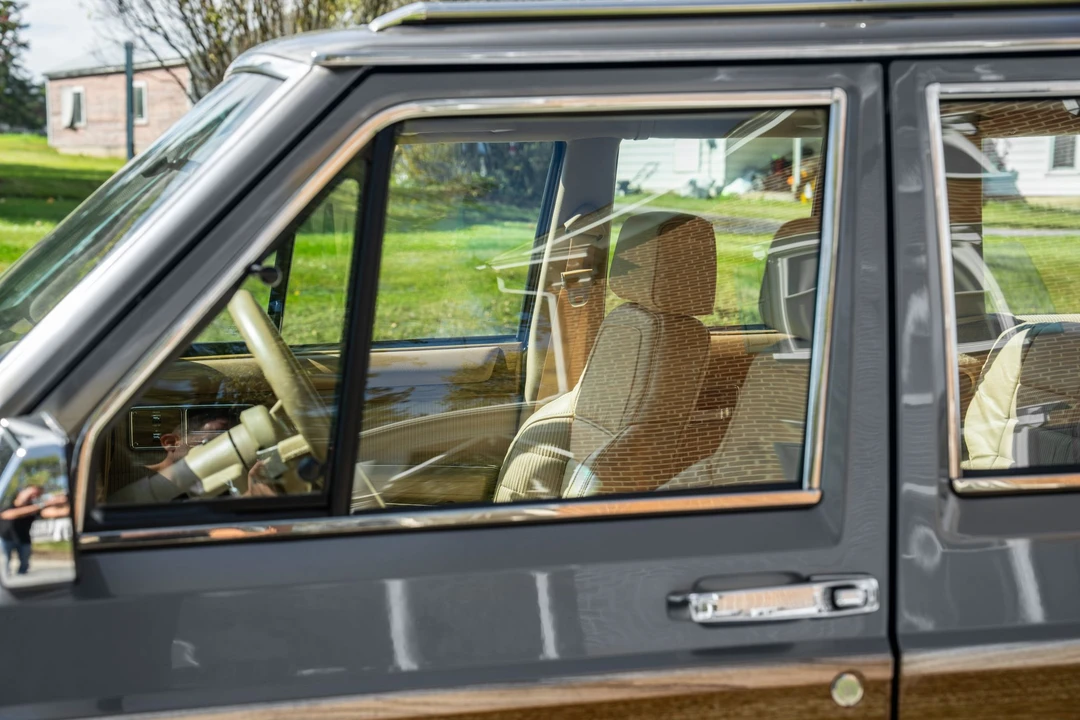 1987 Jeep XJ Wagoneer - Image 20 of 31