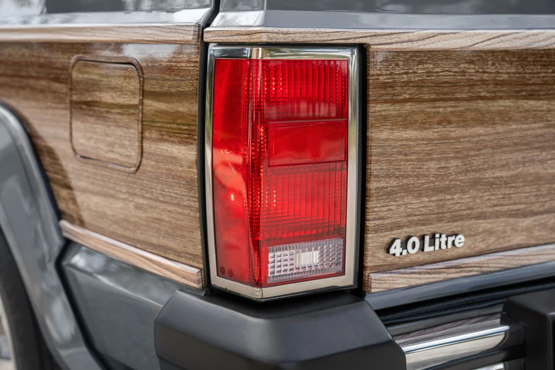 1987 Jeep XJ Wagoneer - Image 16 of 31
