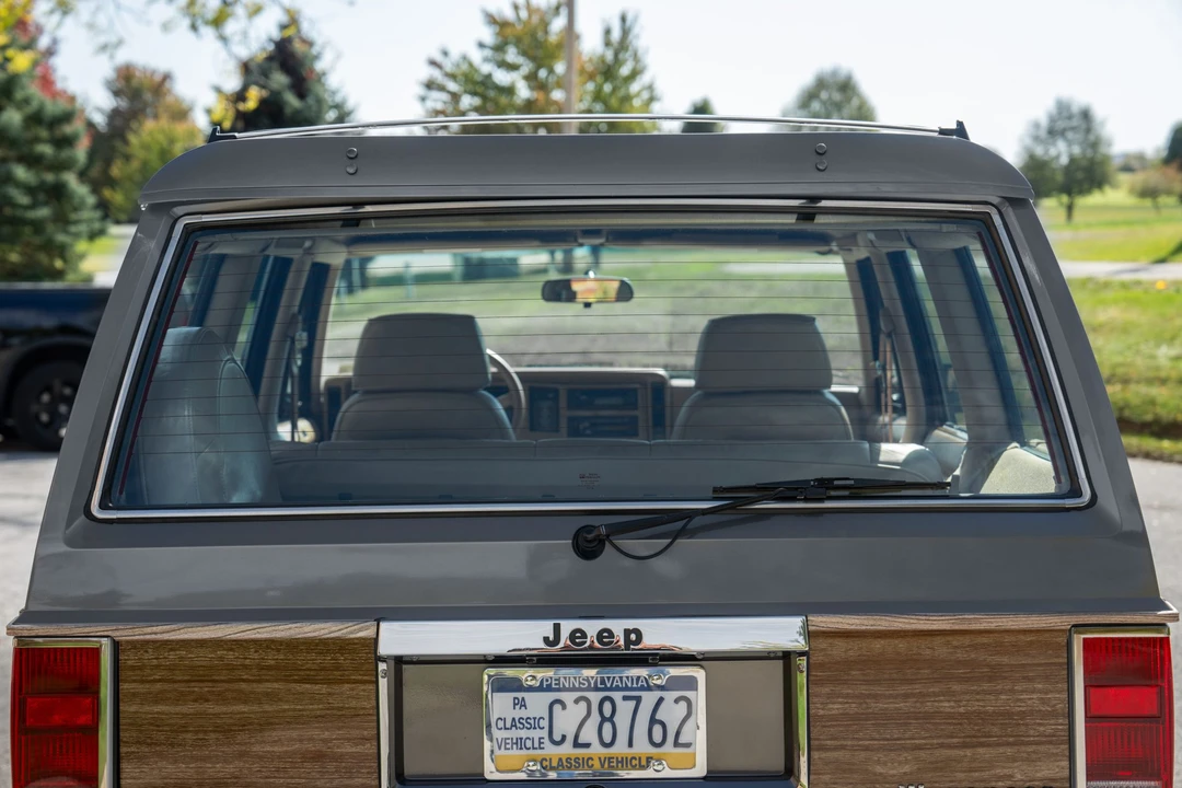 1987 Jeep XJ Wagoneer - Image 23 of 31