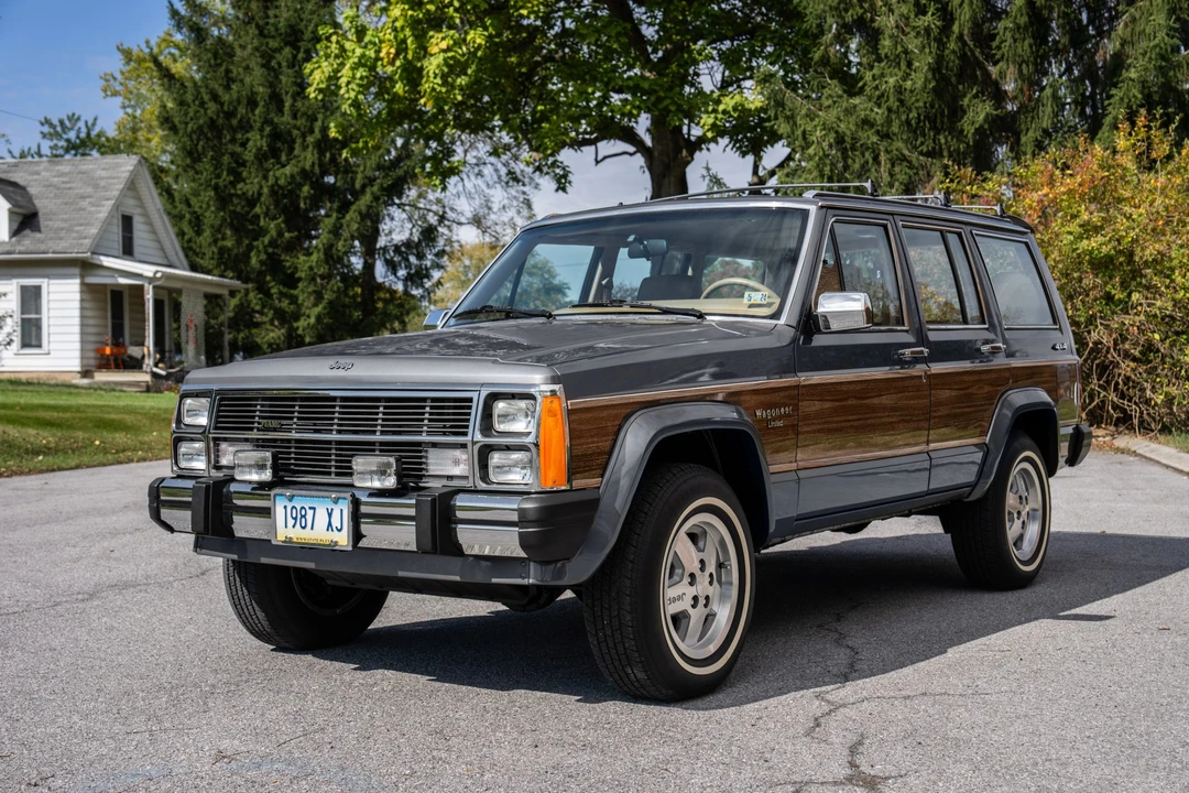 1987 Jeep XJ Wagoneer - Image 2 of 31