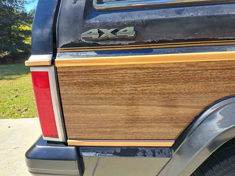 1987 Jeep SJ Wagoneer - Image 19 of 31