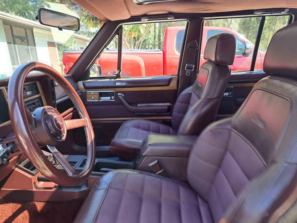 1987 Jeep SJ Wagoneer - Image 28 of 31