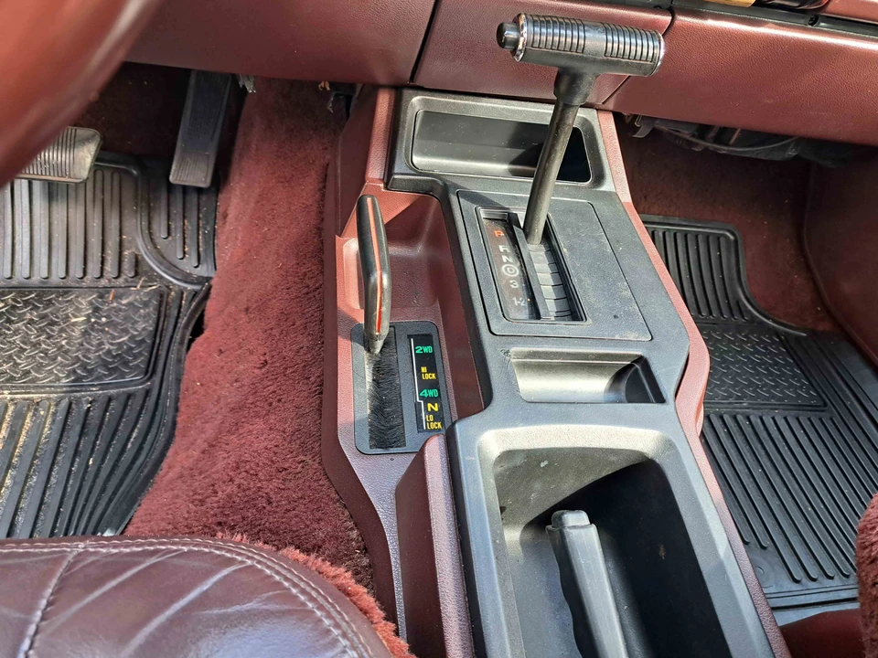 1987 Jeep SJ Wagoneer - Image 31 of 31