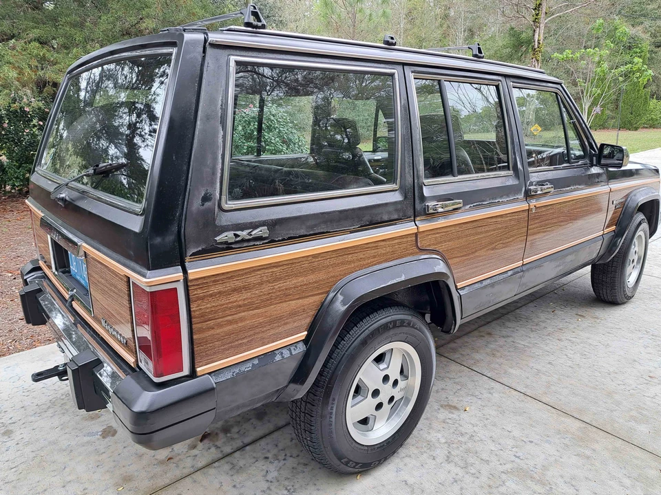 1987 Jeep SJ Wagoneer - Image 8 of 31