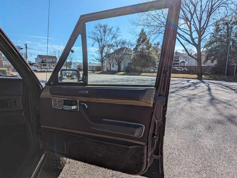 1987 Jeep XJ Wagoneer - Image 23 of 31