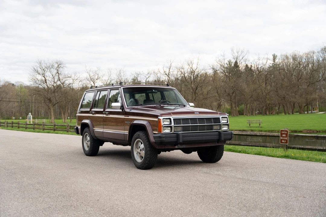 1987 Jeep XJ Wagoneer - Image 14 of 31