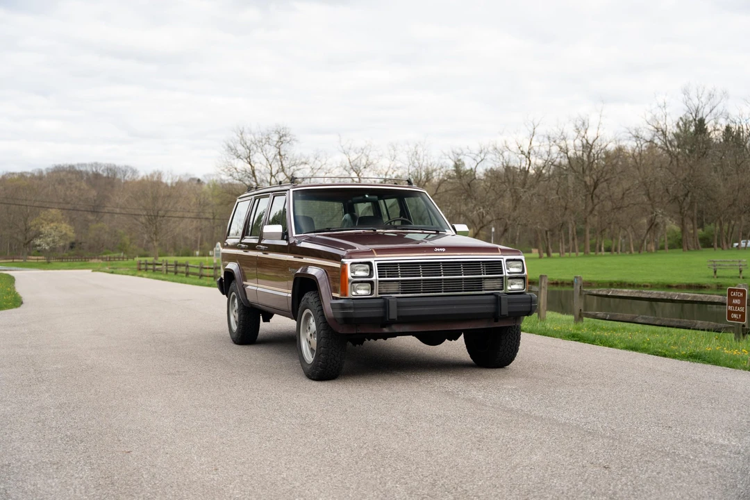 1987 Jeep XJ Wagoneer - Image 13 of 31