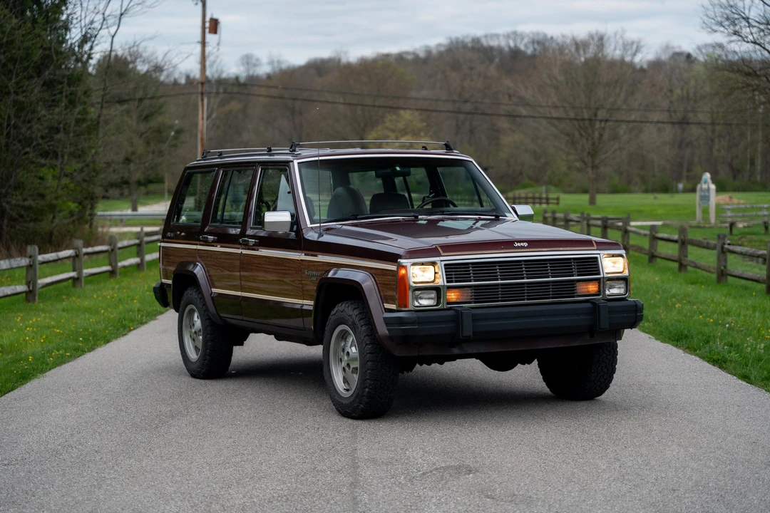 1987 Jeep XJ Wagoneer - Image 20 of 31