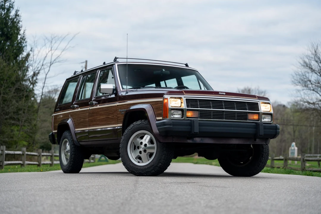 1987 Jeep XJ Wagoneer - Image 25 of 31