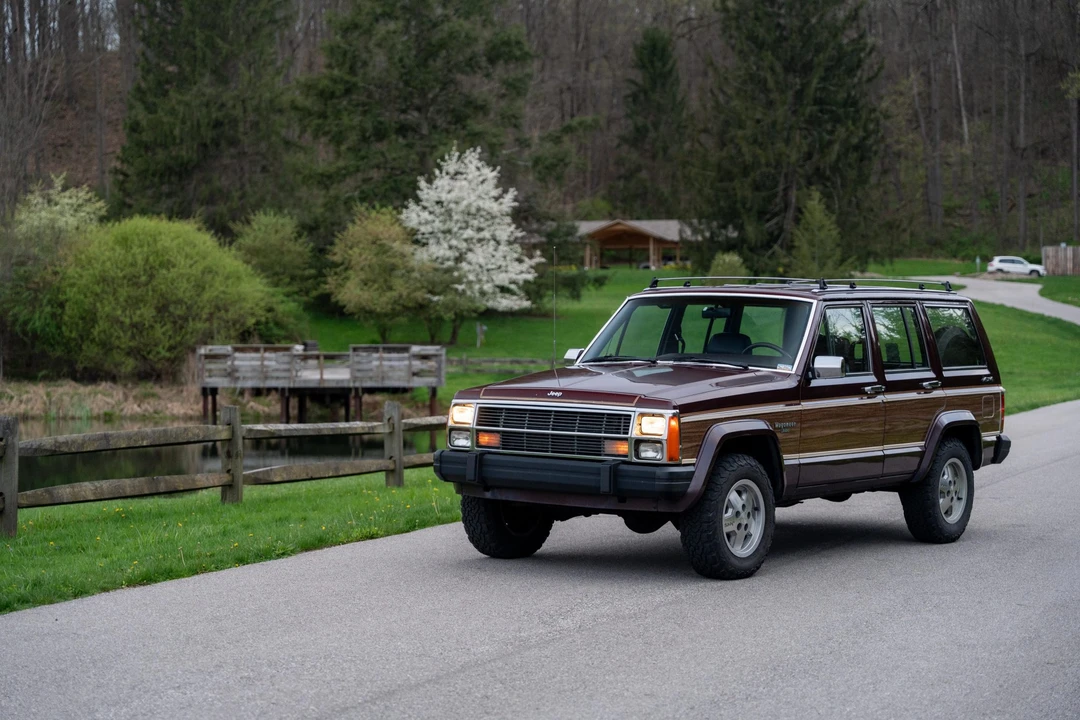 1987 Jeep XJ Wagoneer - Image 5 of 31