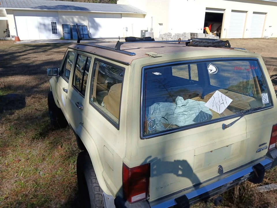 1987 Jeep SJ Wagoneer - Image 3 of 4