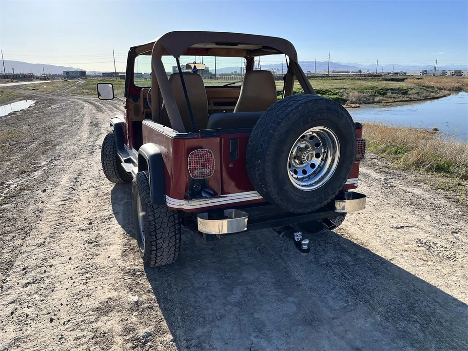 1987 Jeep YJ Wrangler - Image 17 of 19