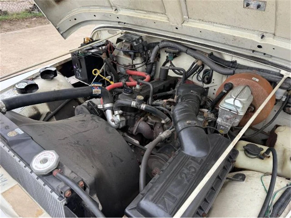1987 Jeep YJ Wrangler - Image 10 of 22