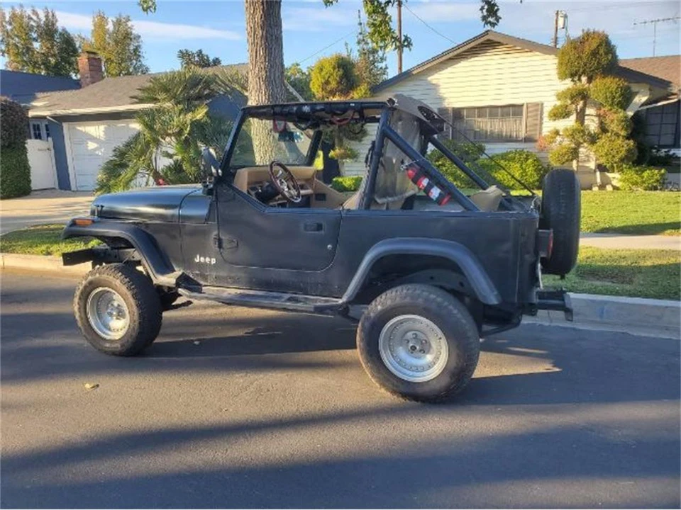 1987 Jeep YJ Wrangler - Image 7 of 8