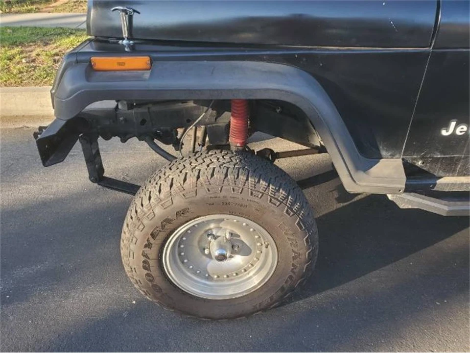 1987 Jeep YJ Wrangler - Image 3 of 8