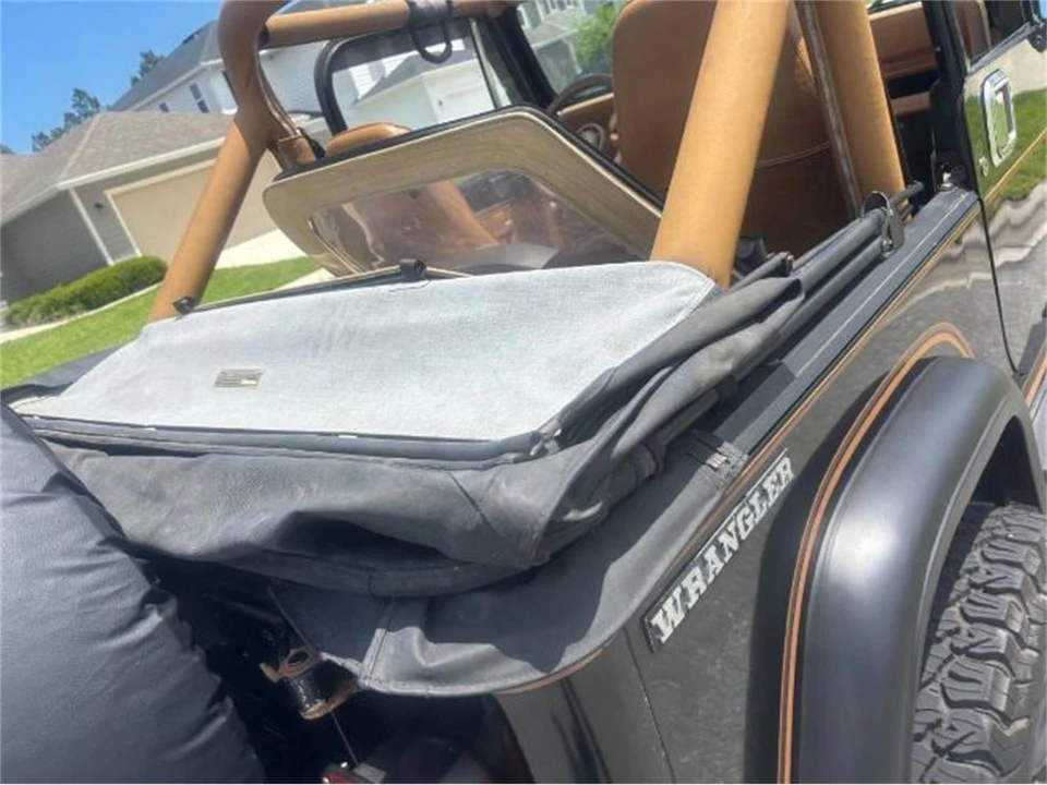 1987 Jeep YJ Wrangler - Image 15 of 19