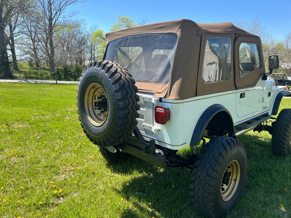 1987 Jeep YJ Wrangler - Image 16 of 25