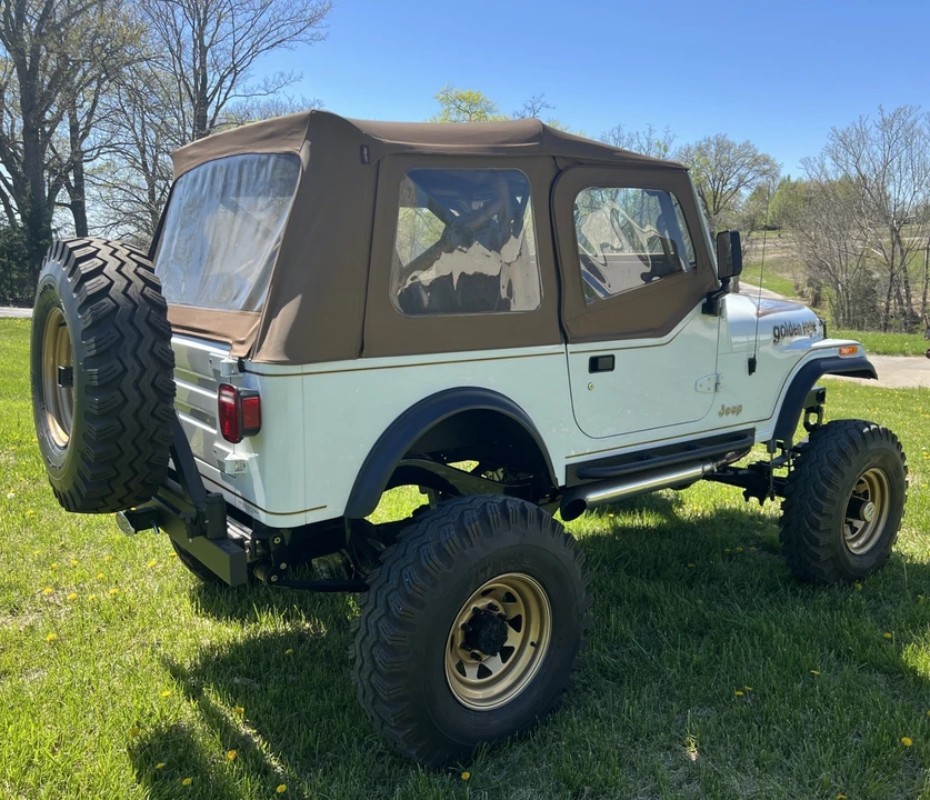 1987 Jeep YJ Wrangler - Image 17 of 25